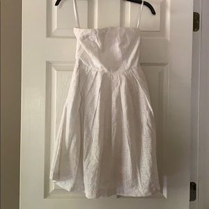 GAP White strapless dress